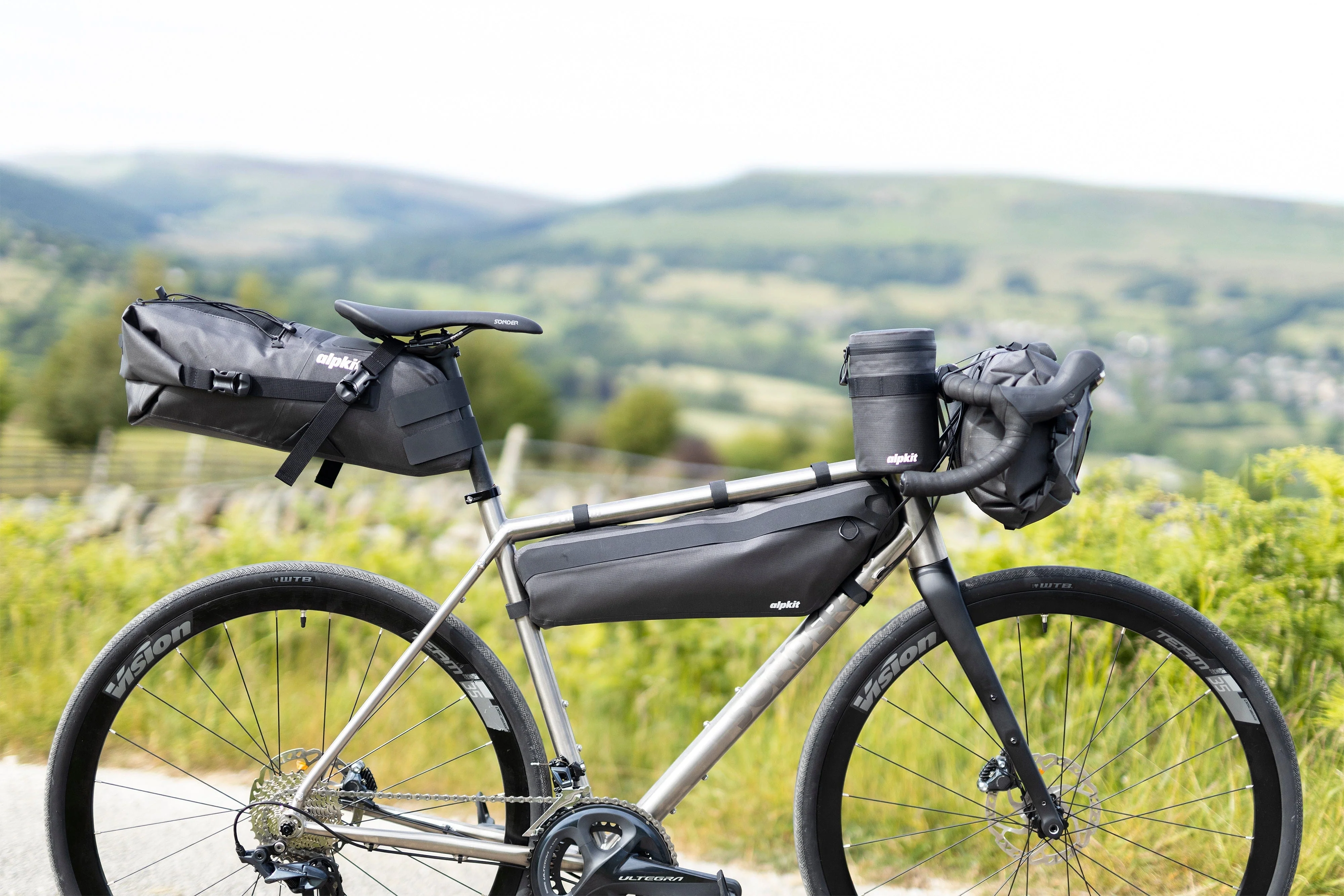 Deluge Handlebar Bag 13L - Image 7
